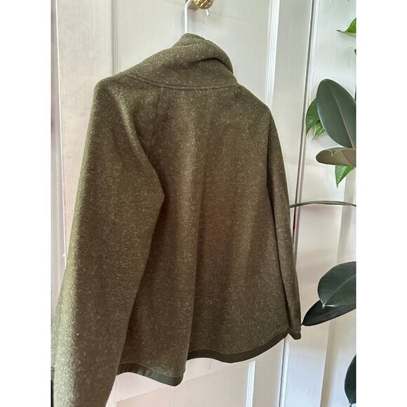 Women’s size x-large green zip up jacket - Picture 4 of 5